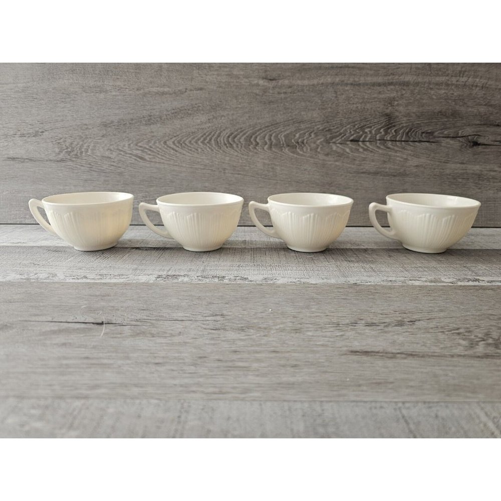 Vintage Macbeth Evans Petalware Cremax Ivory Tea Coffee Cup Glass Set Of 4 MCM